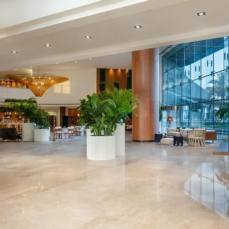 Yas Plaza Mangroves By Ihg-2